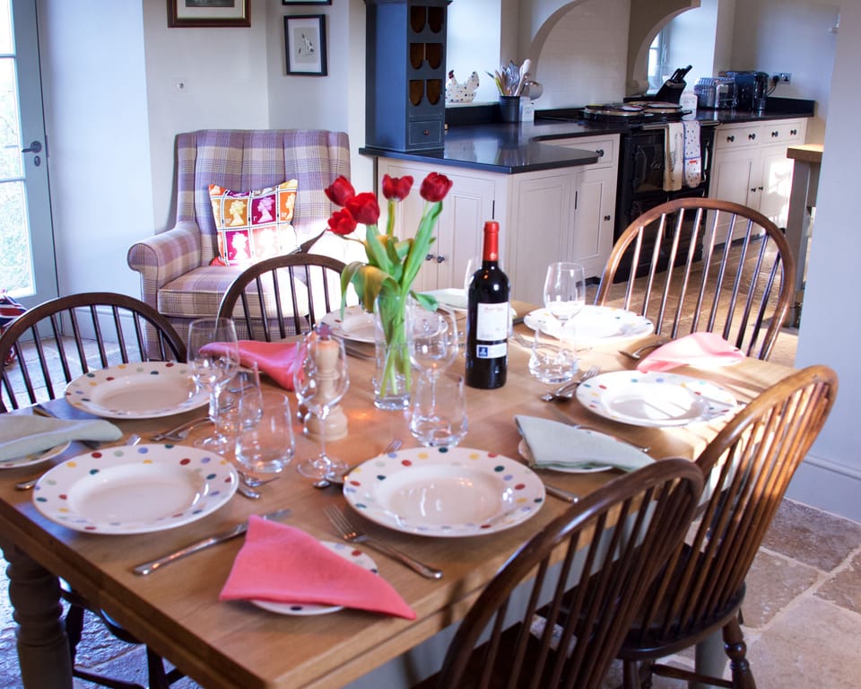 Dining area adjacent to the kitchen.