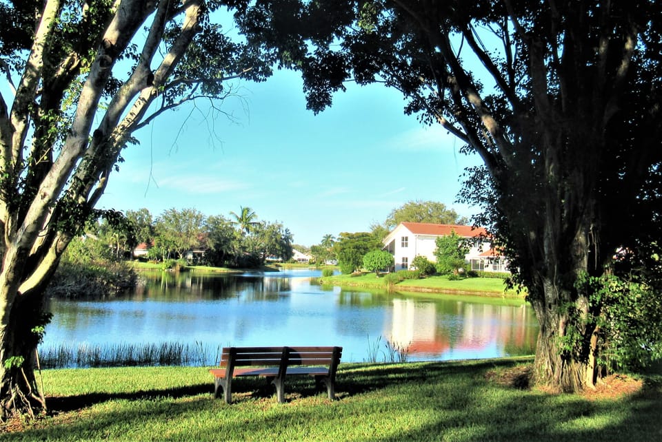 W.T.C. - lAKE VIEW NEAR OUR CONDO