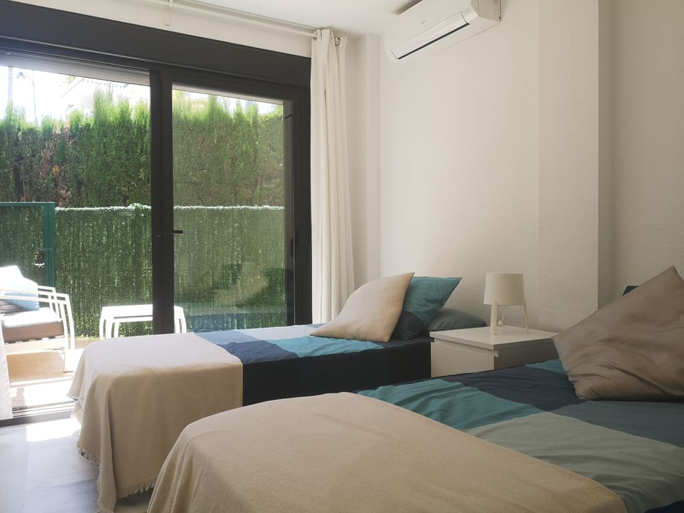 2º Dormitorio / 2nd Bedroom