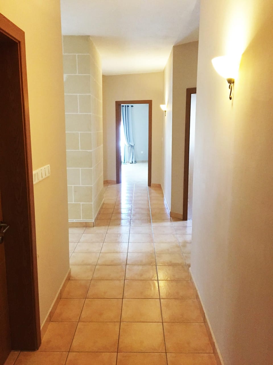 Corridor to bedrooms