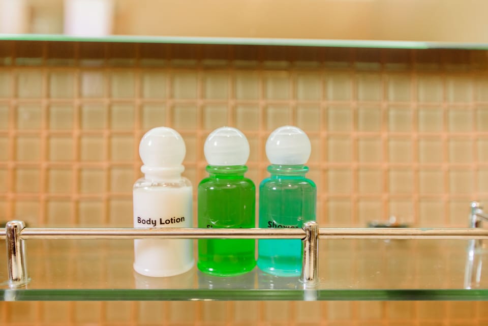 Bathroom amenities
