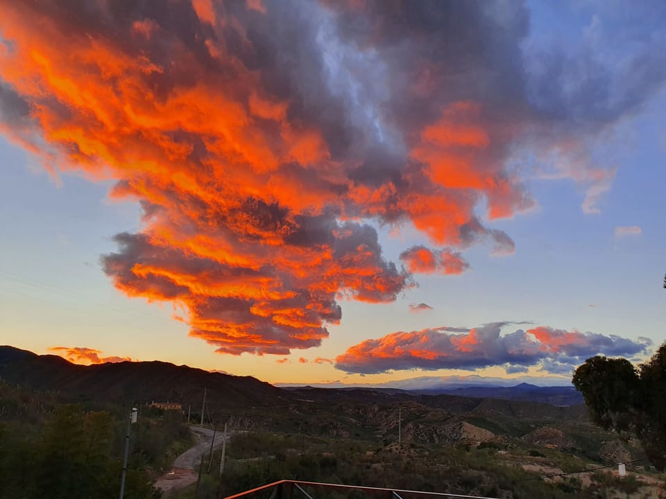 Sunsets are spectacular.