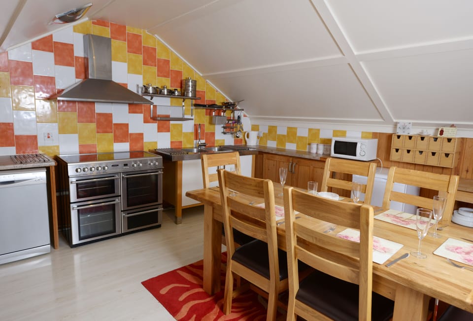 Upstairs kitchen and dining area (seating 6)