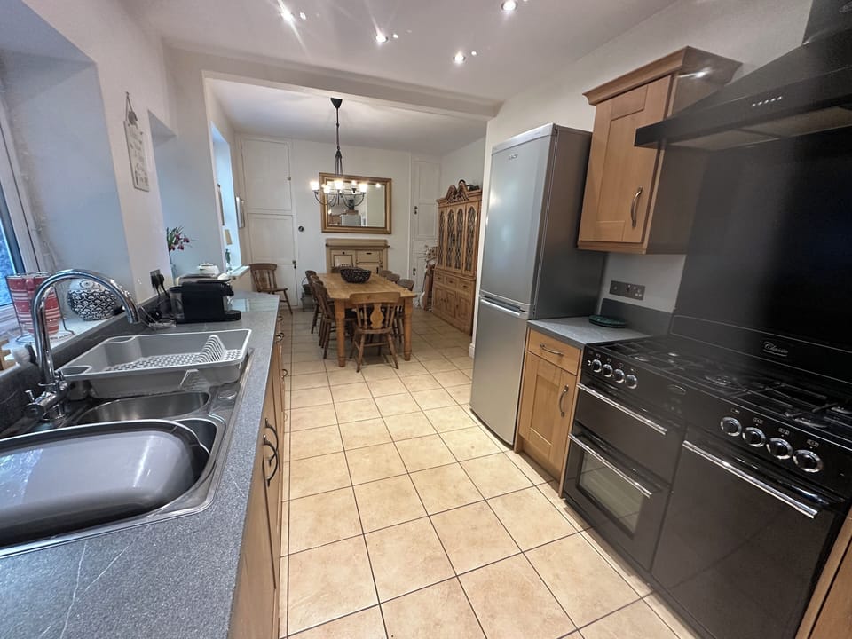 Kitchen diner