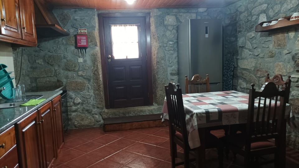 Cozinha (rés do chão)
