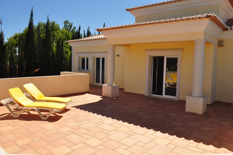 Terrace 1º Floor