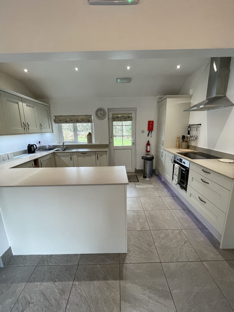 Newly fitted kitchen 