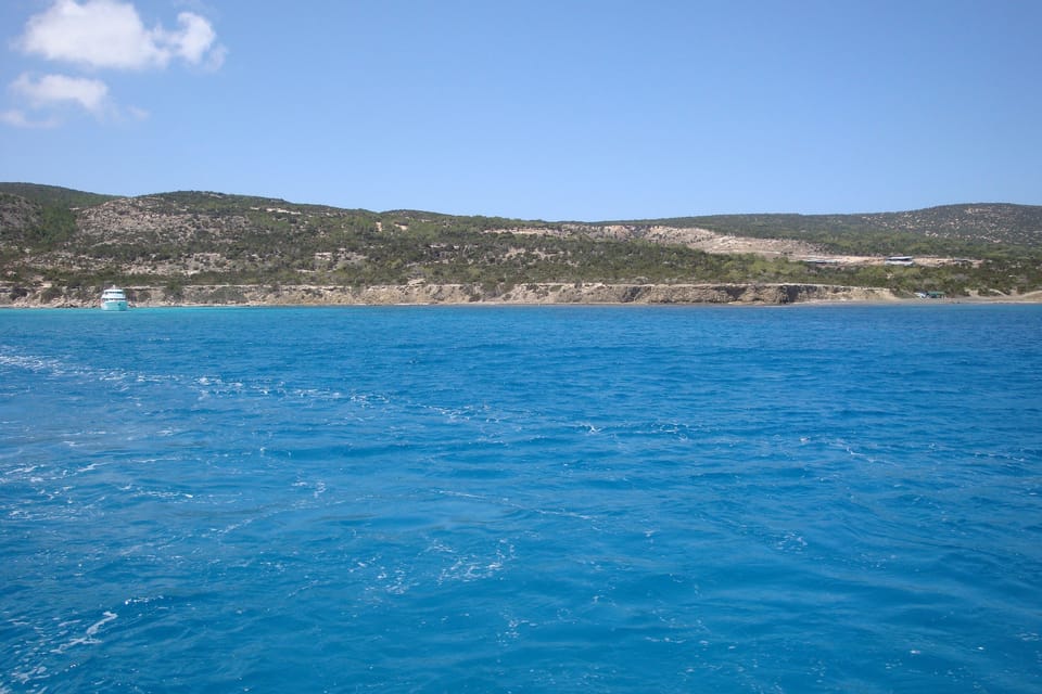 Boat trip to the famous blue lagoon