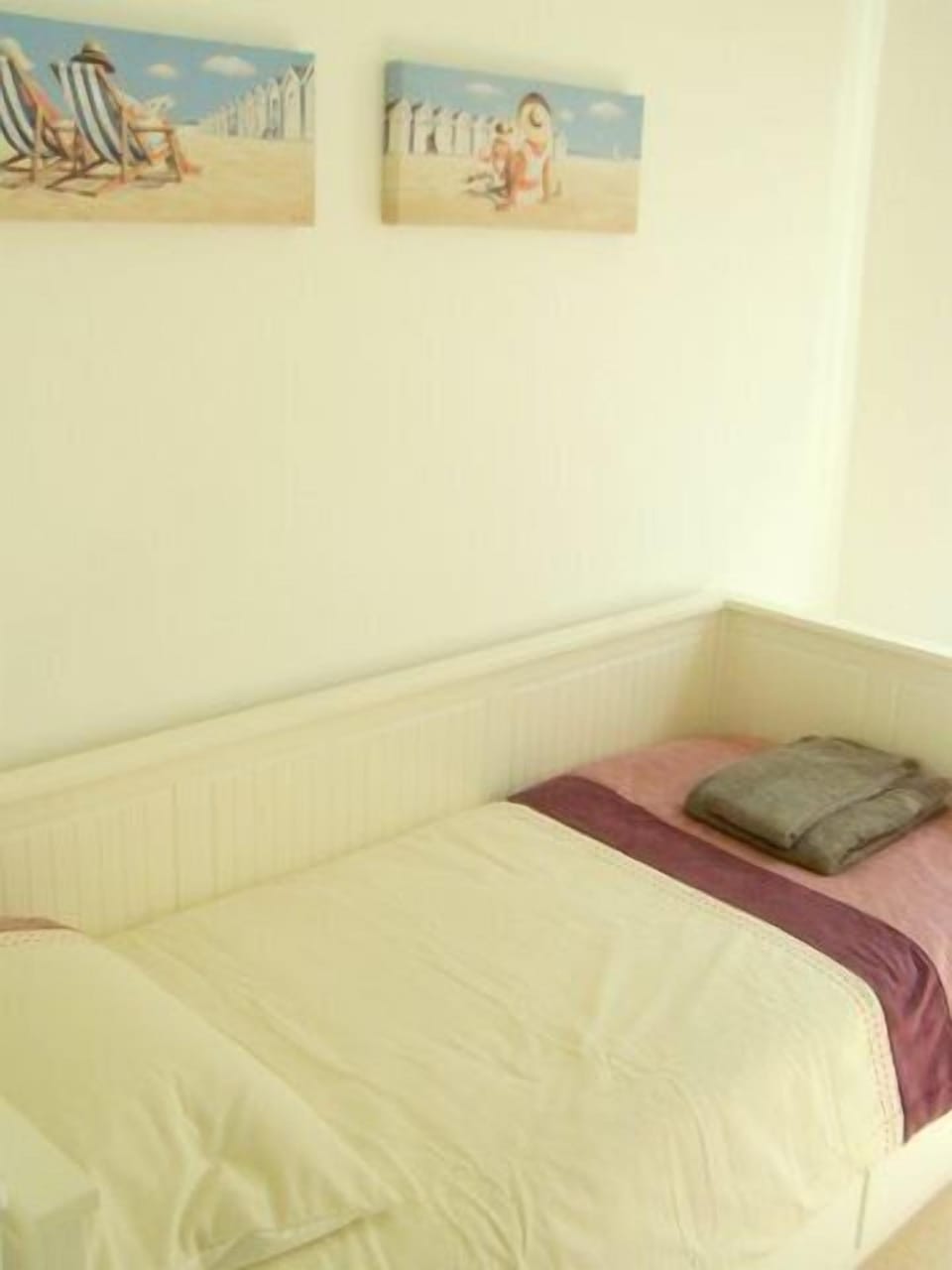 Third bedroom - single