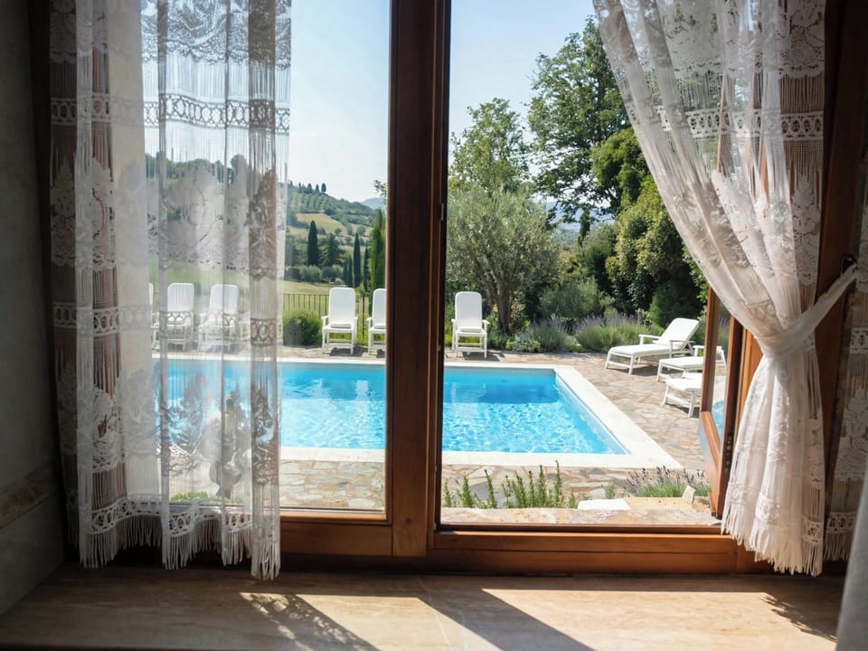 panoramica casa con piscina privata Villa in Tuscany