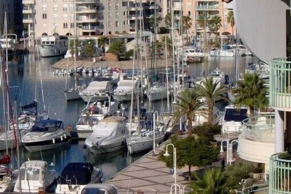 Marina