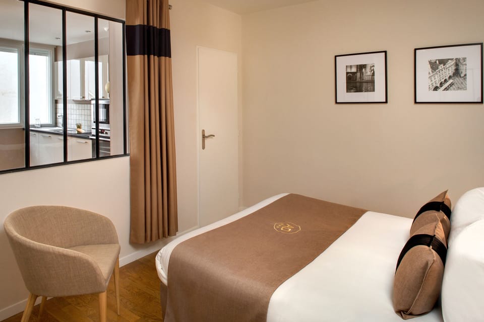 Bedroom N°1