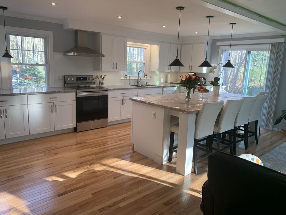 Newly remodeled kitchen: new cabinets, appliances, and granite countertop.