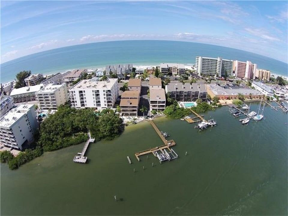 Located on the Intracoastal side across from the beach just a one-minute walk. 