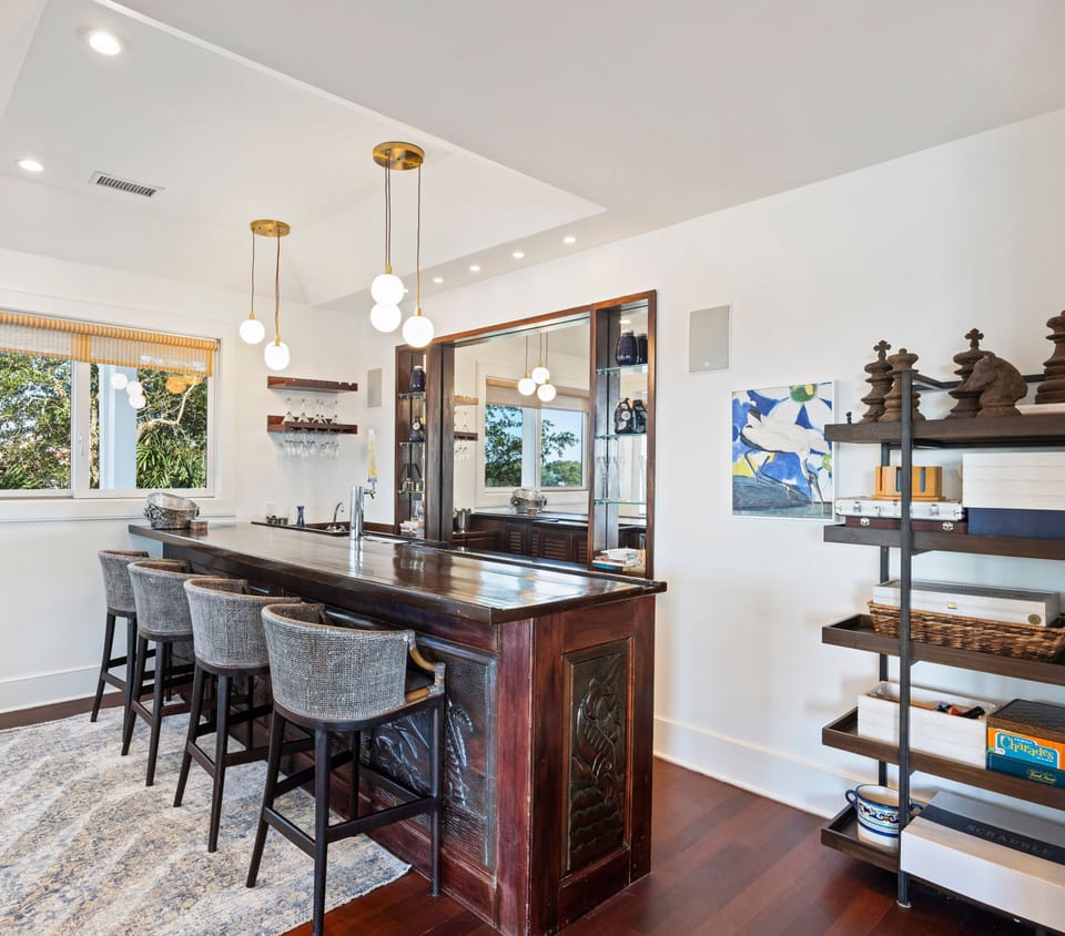 The bar is perfect to congregate around and have some afternoon cocktails