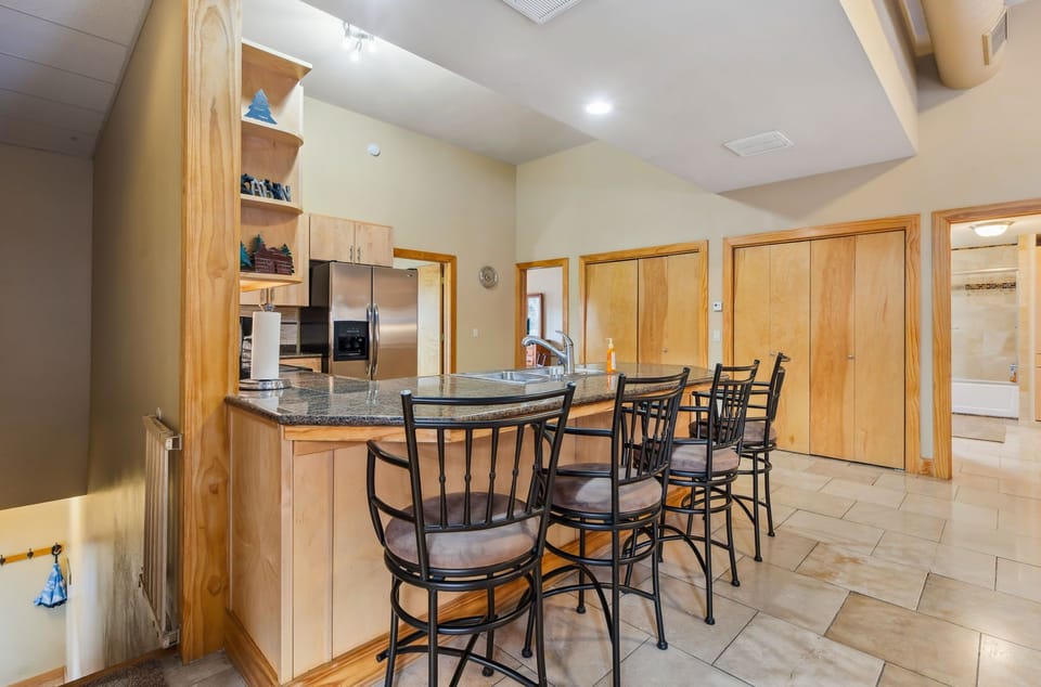 This is a great place for the kids to have breakfast or to chat with the cook.