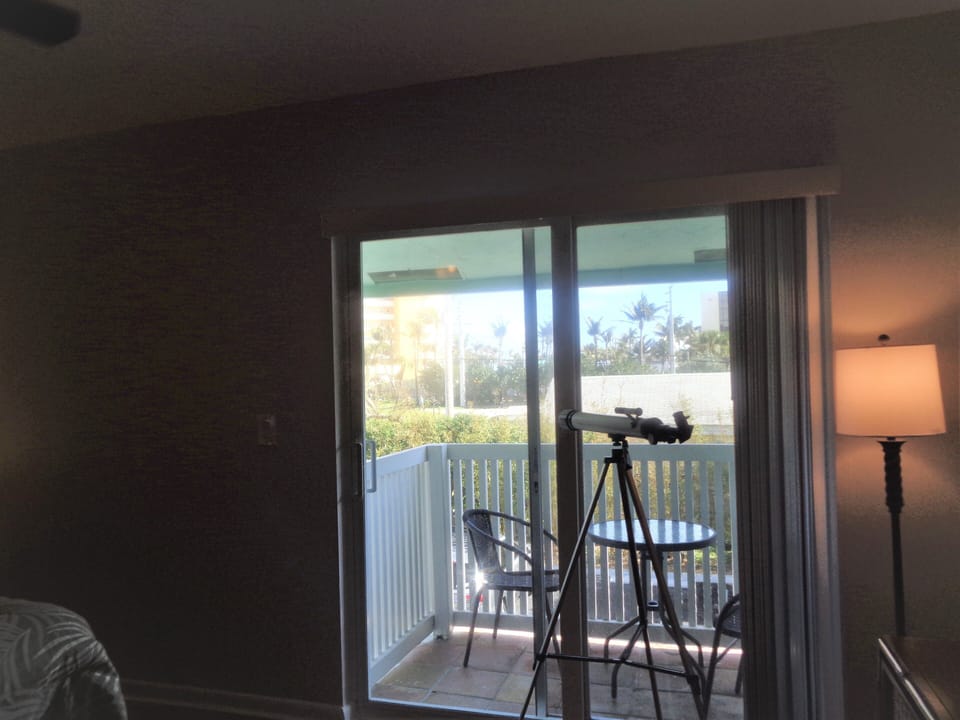 Peek-a-boo view of the Ocean from master bedrooms Deck
