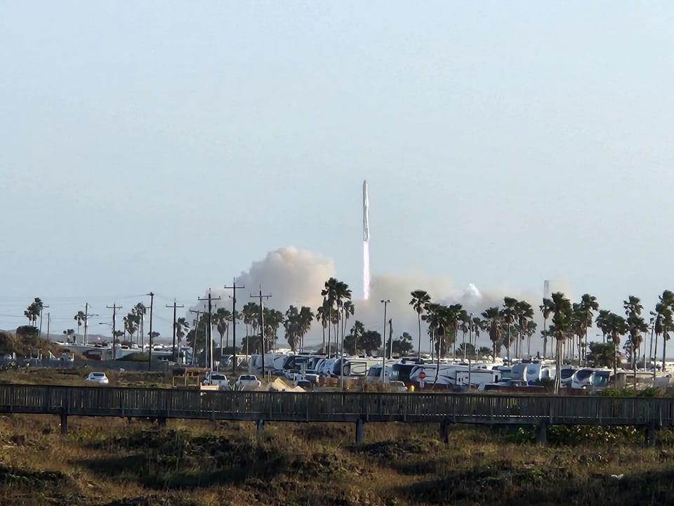 Watch a SpaceX launch from this condo!