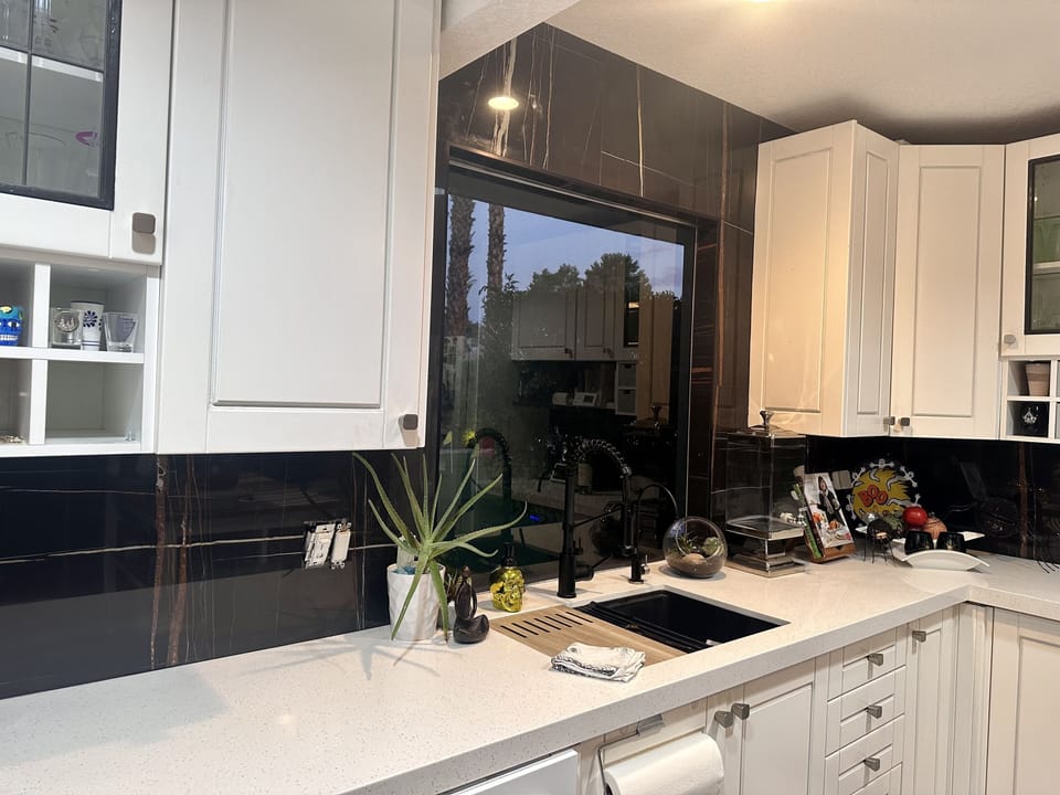 Newly Updated Kitchen! New Quartz Countertop, Farm Sink Backsplash, Wine Fridge.
