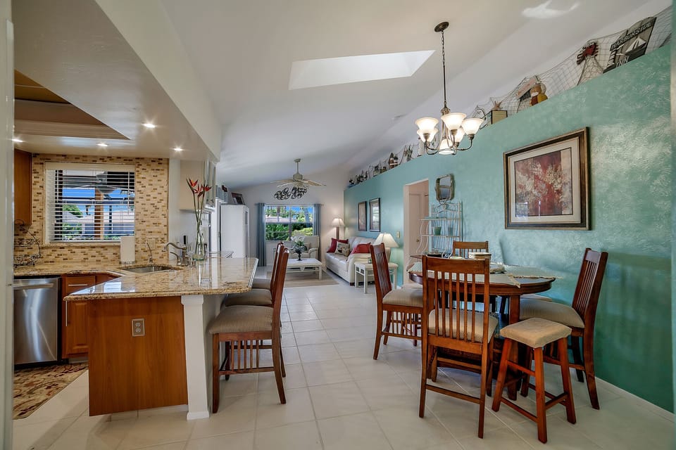 Breakfast Nook and Family Room