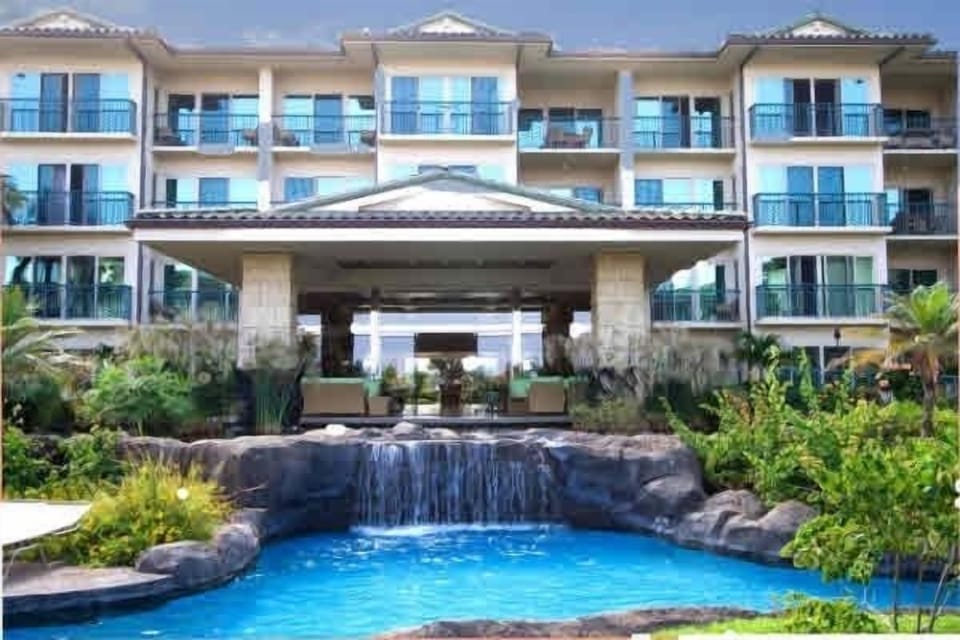 Welcome to the resort's main entrance.