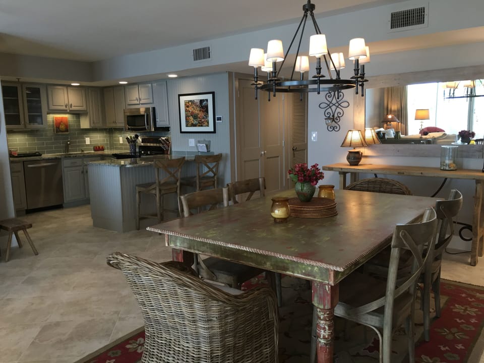 Newly renovated dining room and kitchen.