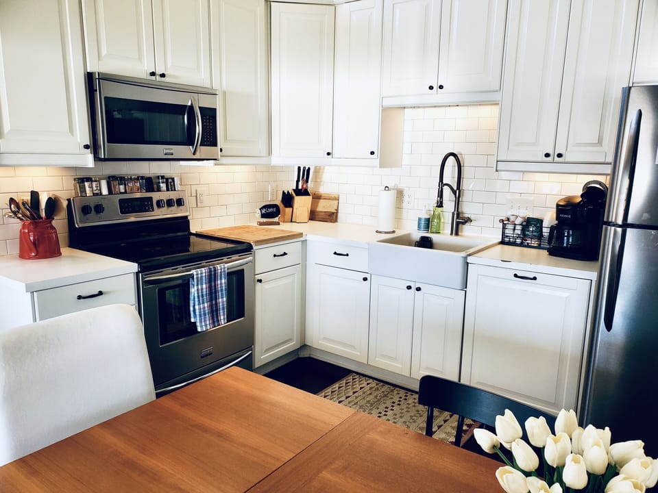 Drip and Keurig coffee makers. Fresh ground coffee and pods provided.