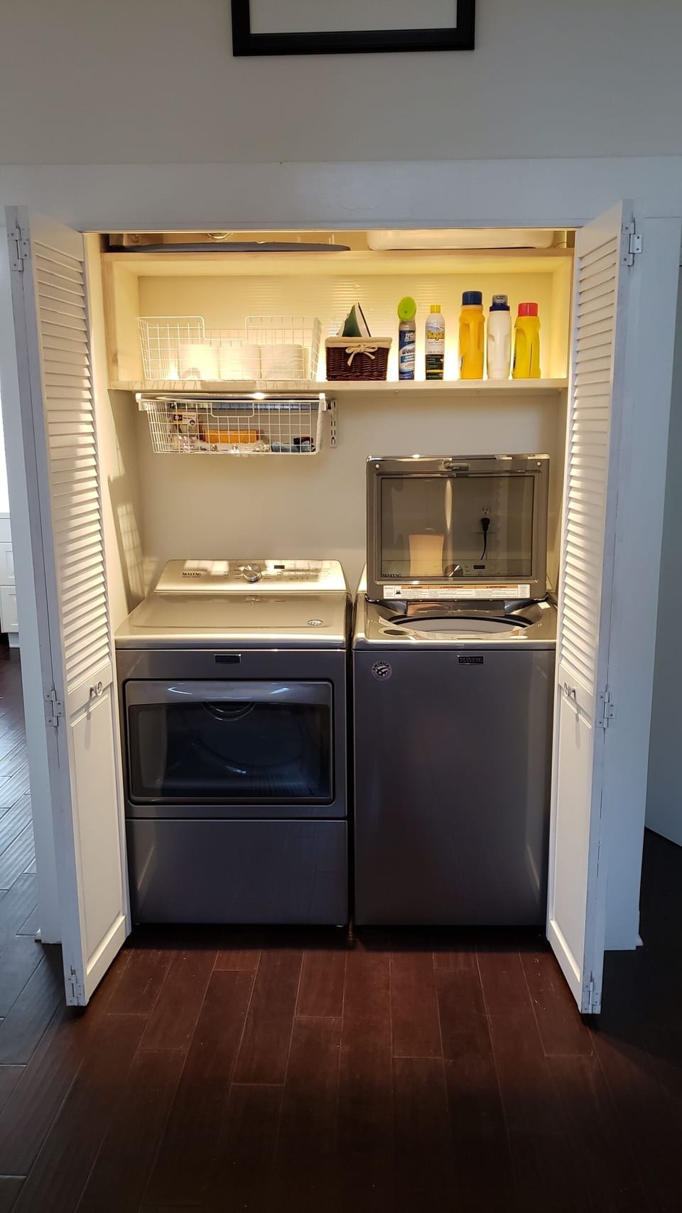 Laundry Washer and dryer
