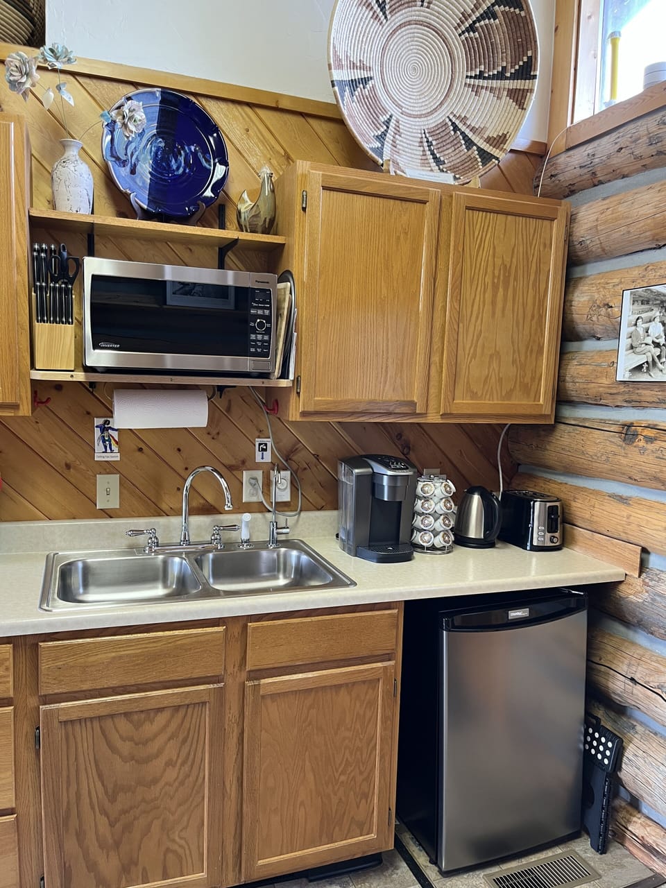 Mini-fridge, Microwave, RO Water, Keurig, Kettle and more