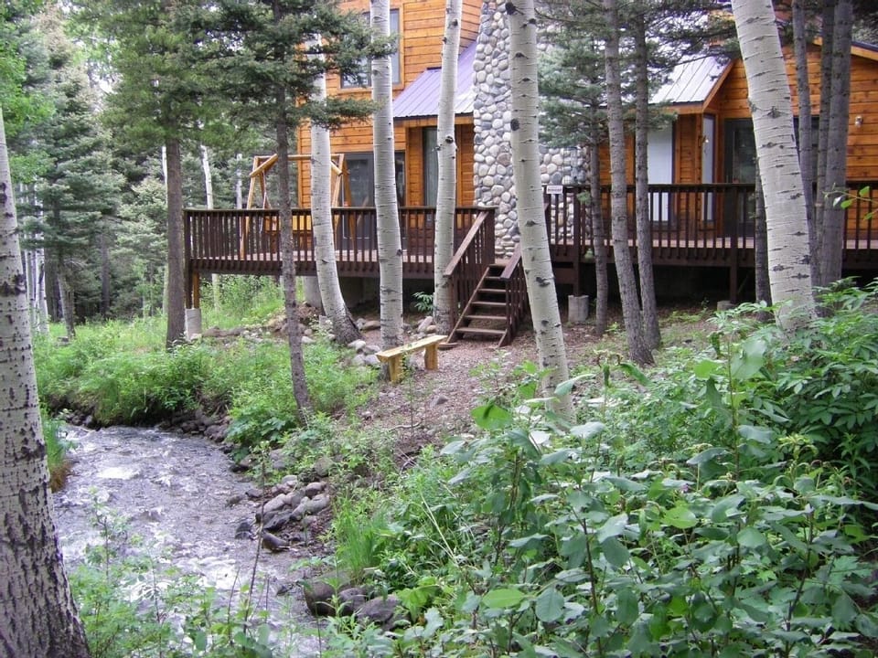 Back of cabin stream off deck