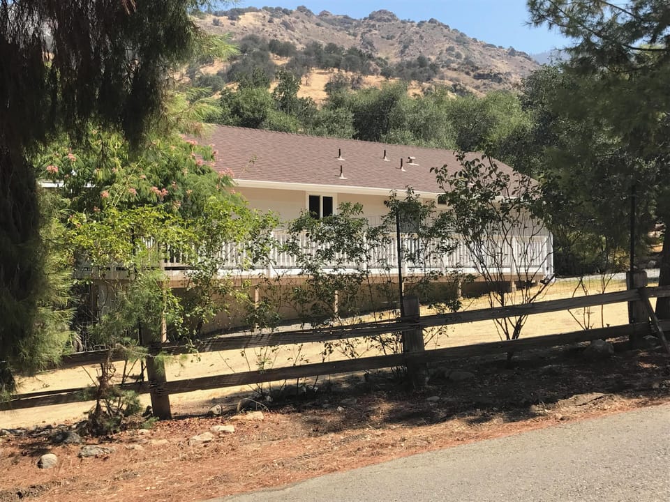 Cinnamon Creek Cottage