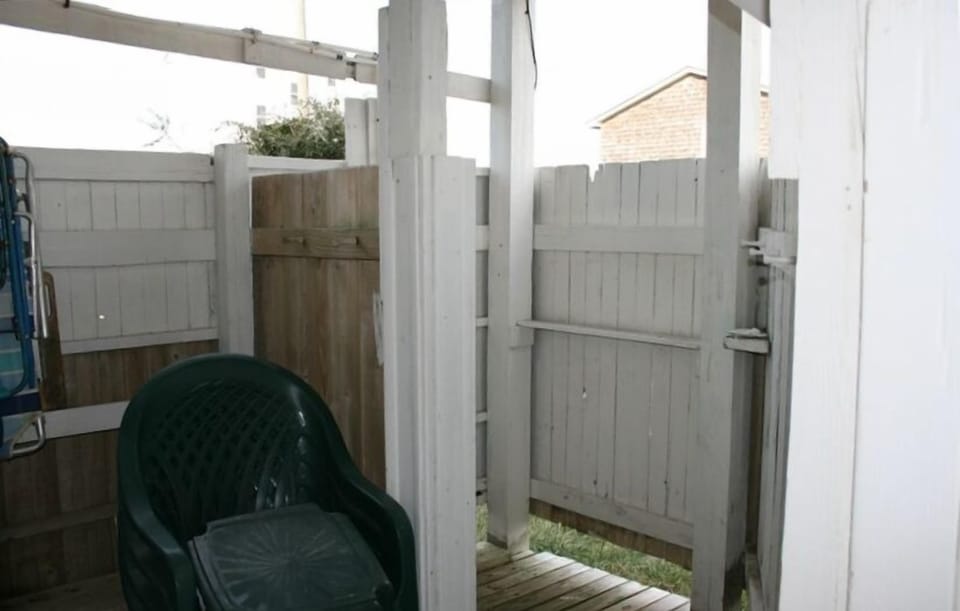 OUTSIDE SHOWER IS VERY RELAXING.  GREAT STORAGE AREA FOR CHAIRS AND UMBRELLAS