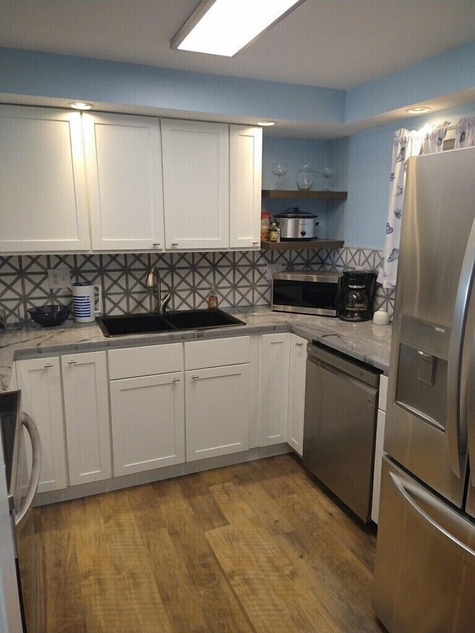 Fully stocked kitchen 