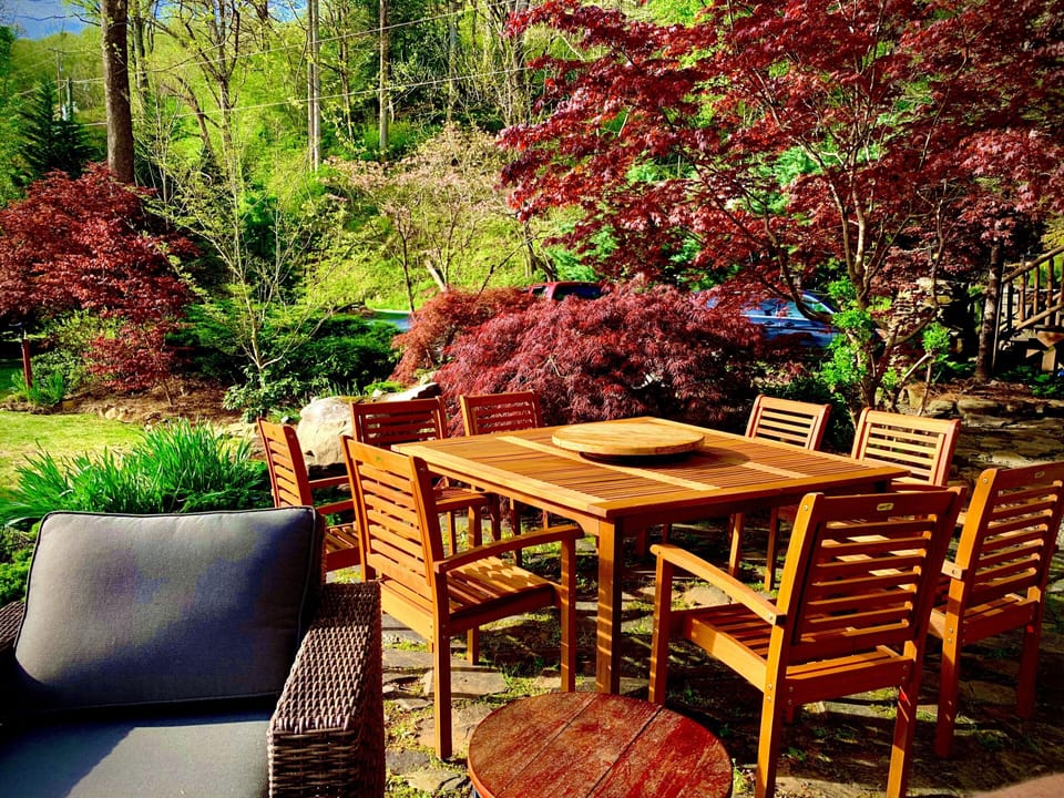 FALL SEASONAL COLOR awaits, award winning landscape design.