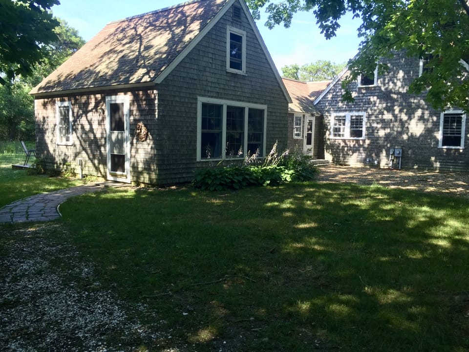 This is cottage entrance.  The main house is connected and to the right.