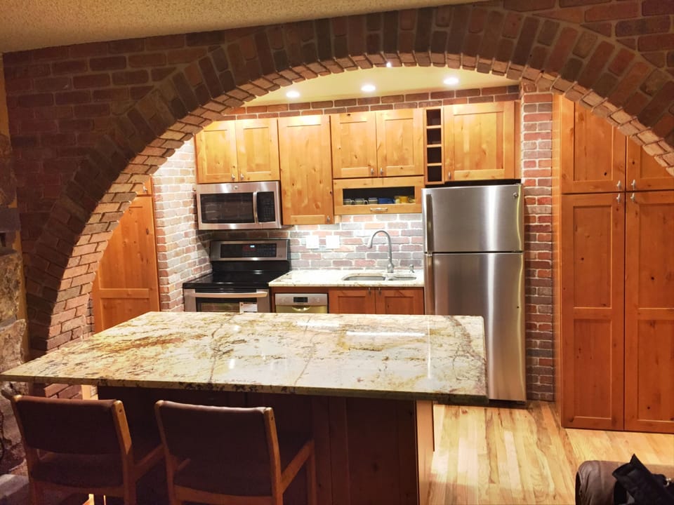 Major remodel Dec2014
BRICK ARCH STAINLESS GRANITE HARDWOOD