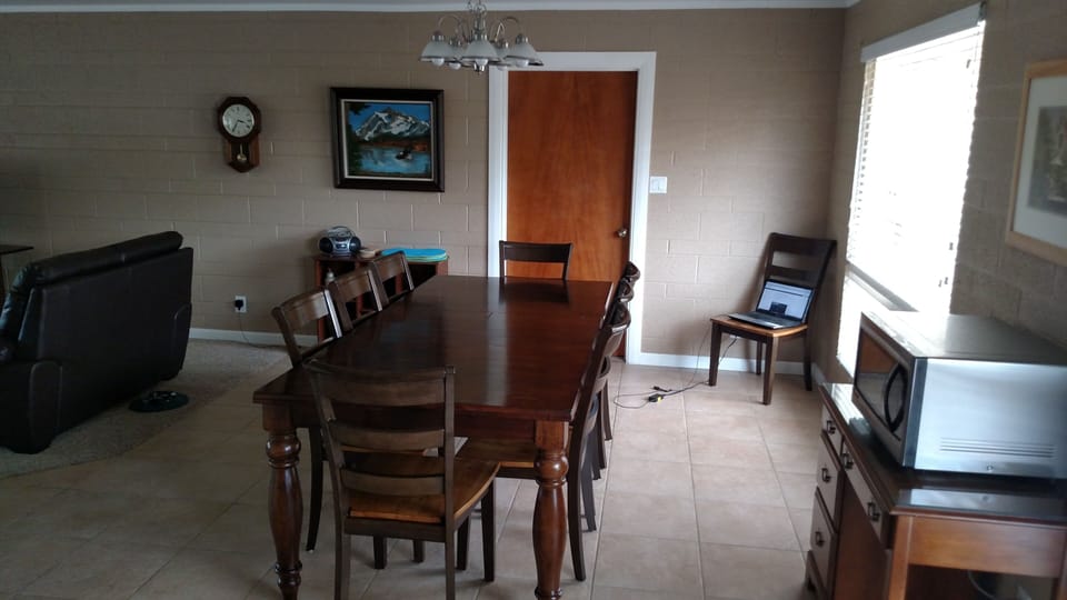 Formal Dining