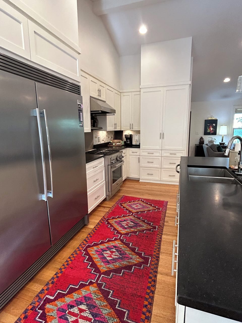 Kitchen- we have everything you beed to cook a gourmet meal!  