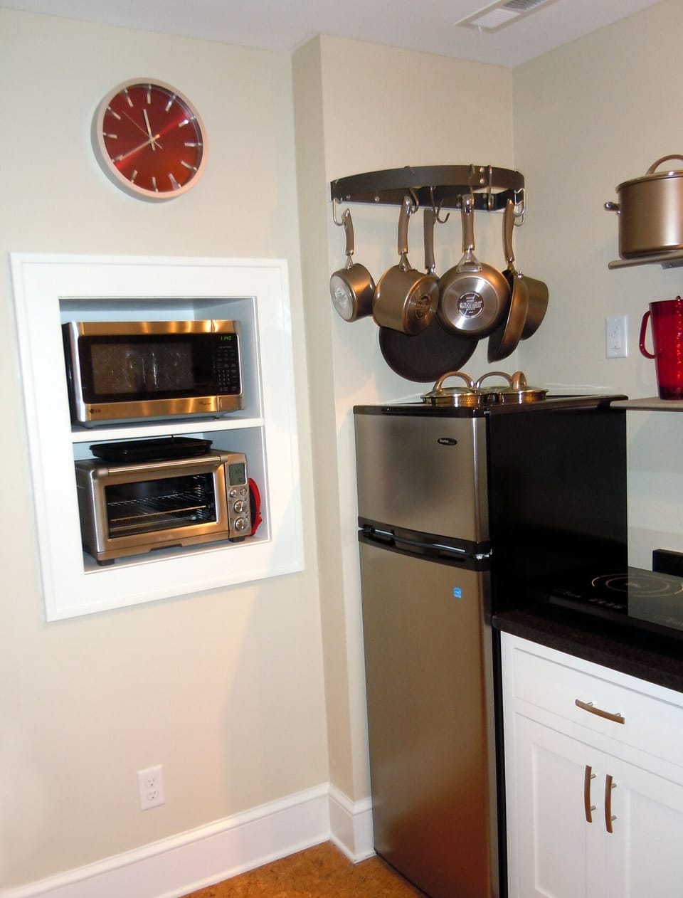 Microwave and toaster oven