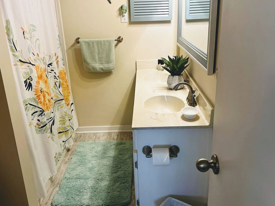 Bathroom #1 - Master bath
