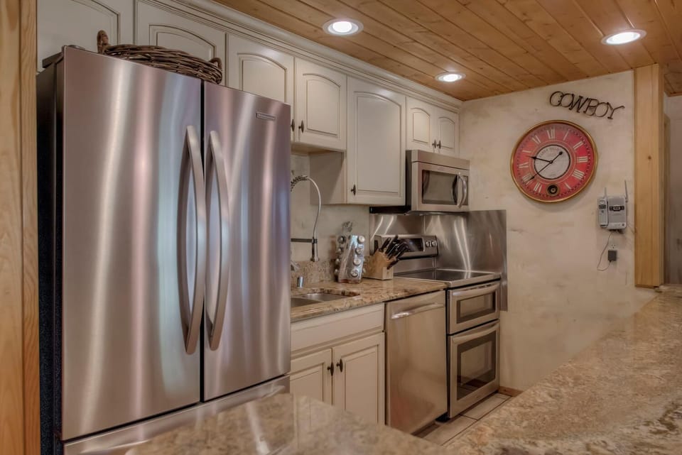 Dishwasher & sink