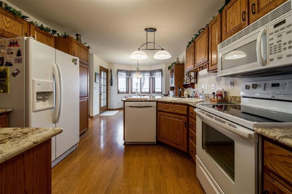 Kitchen with lake view 