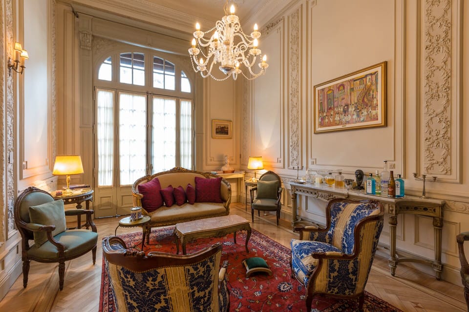 1st floor - Salon
