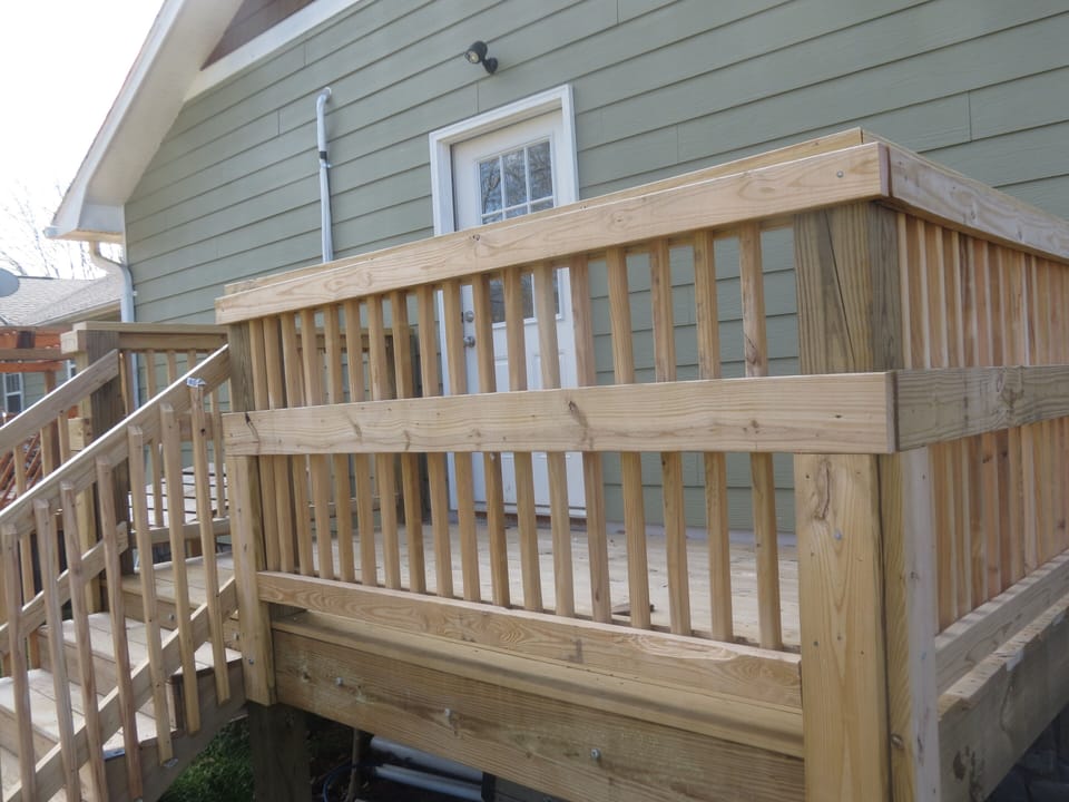Deck & Entrance