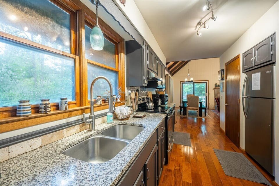 Excellent counter space for food prep! 