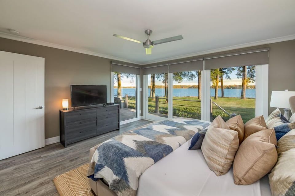 King Bedroom