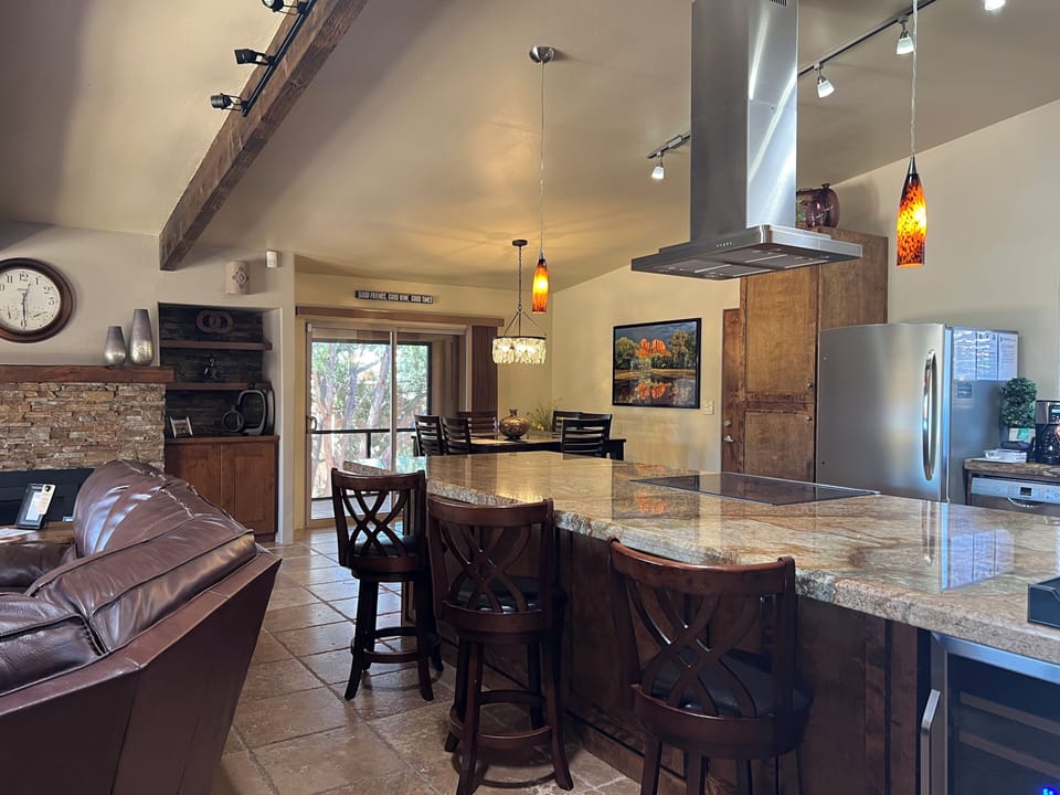 Large Counter Top Island