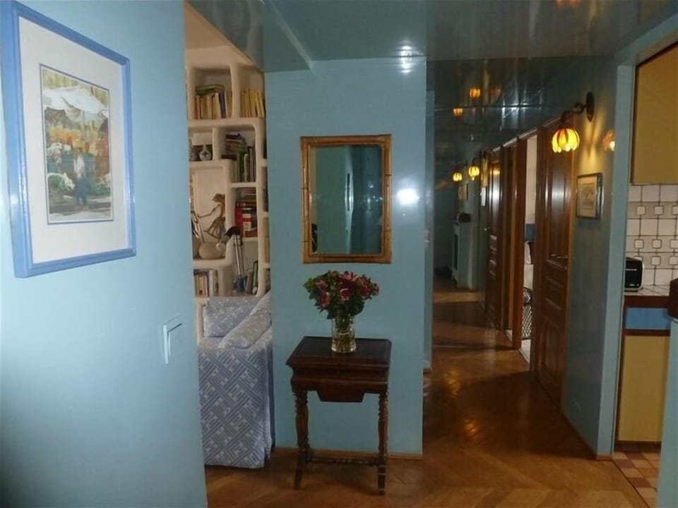 Entrance and hall way to the 2nd bedroom and to the bathroom