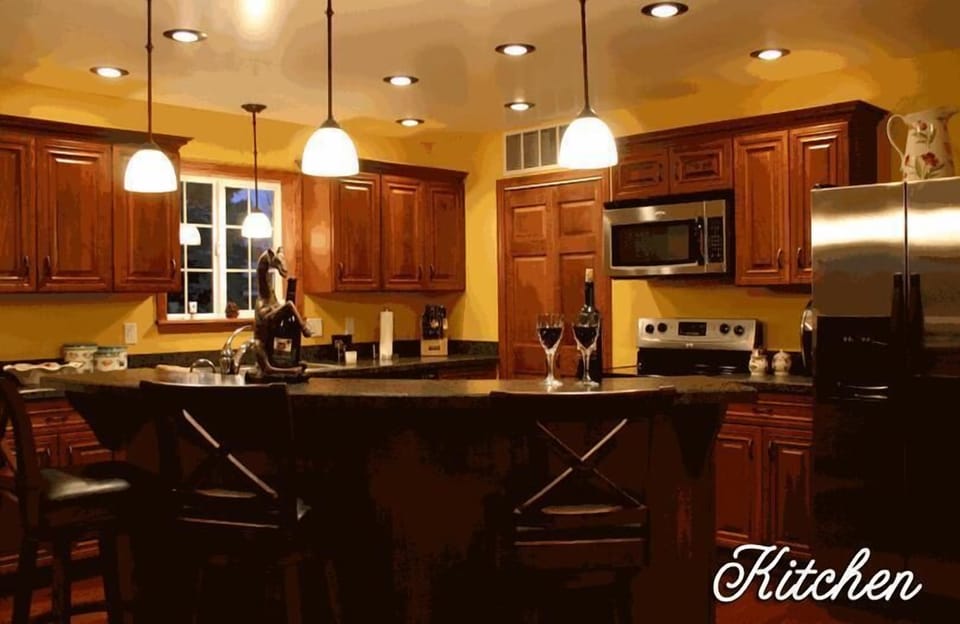 Full kitchen for you to craft your culinary masterpiece or just coffee
