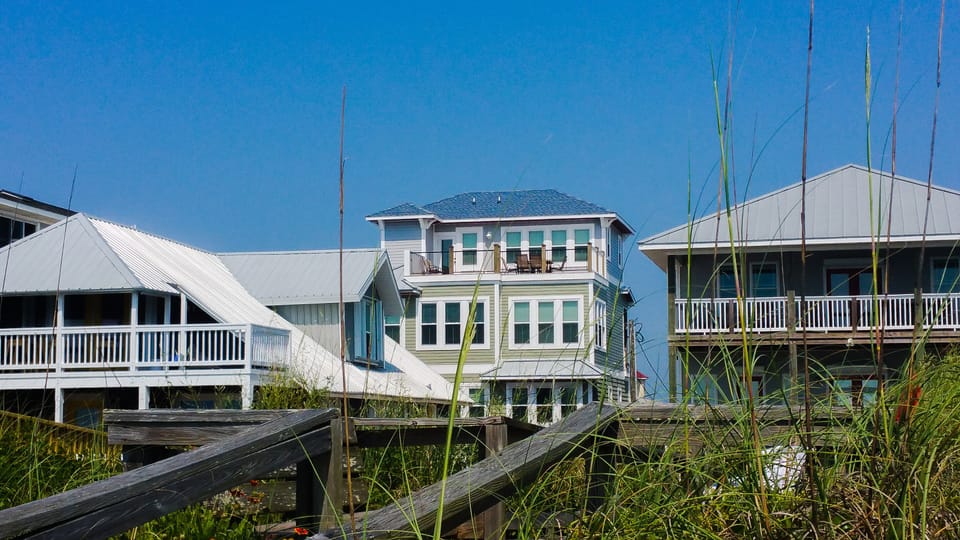 Short walk from the beach back to the air-conditioning!!